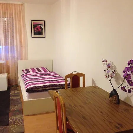 In Am Plaerrer Apartment Nuremberg
